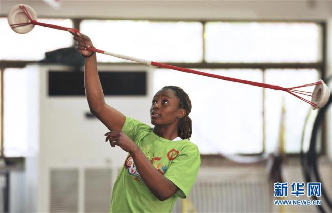 Overseas students practice acrobatics at the Wuqiao Acrobatic Art School in Cangzhou, Hebei Province, on Monday, May 20, 2019. [Photo: Xinhua]