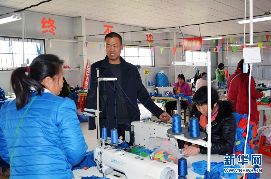 （中国网事·感动2019·图文互动）（2）“独臂支书”李健